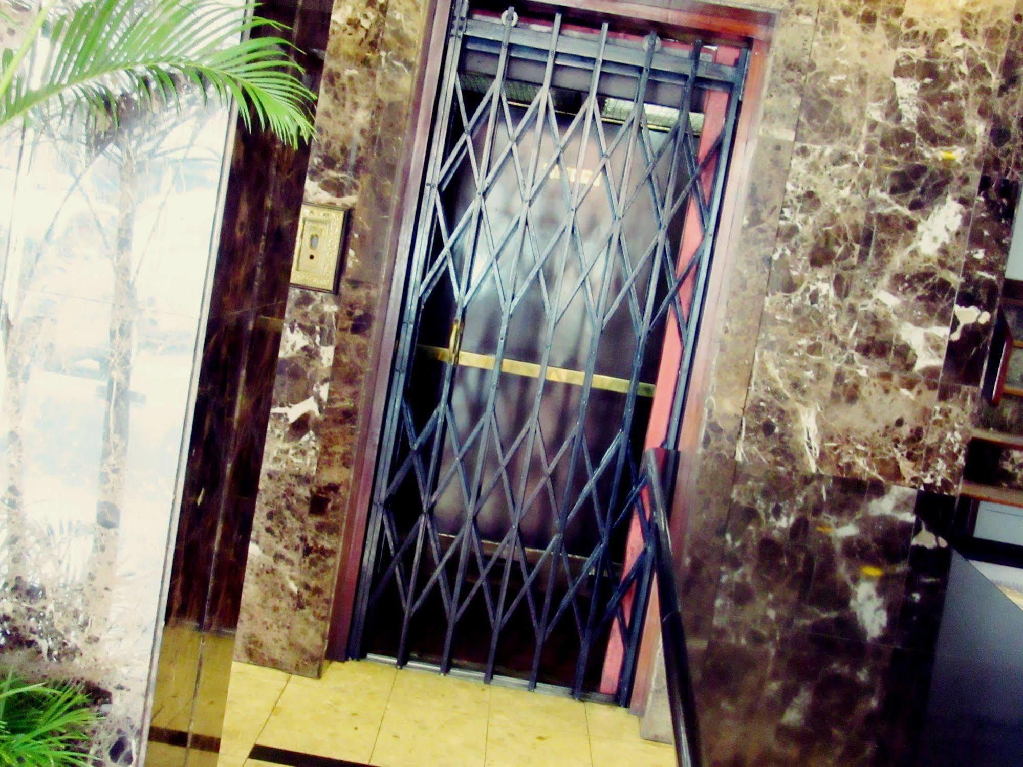 Hotel Casamara Kandy Kültér fotó